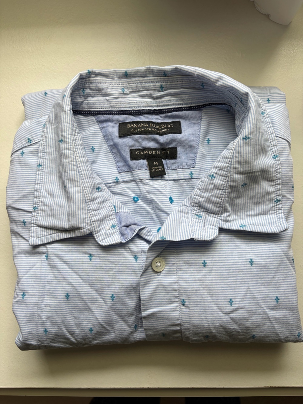 Banana Republic Light Blue Striped Button-Down with Teal Micro Motif
